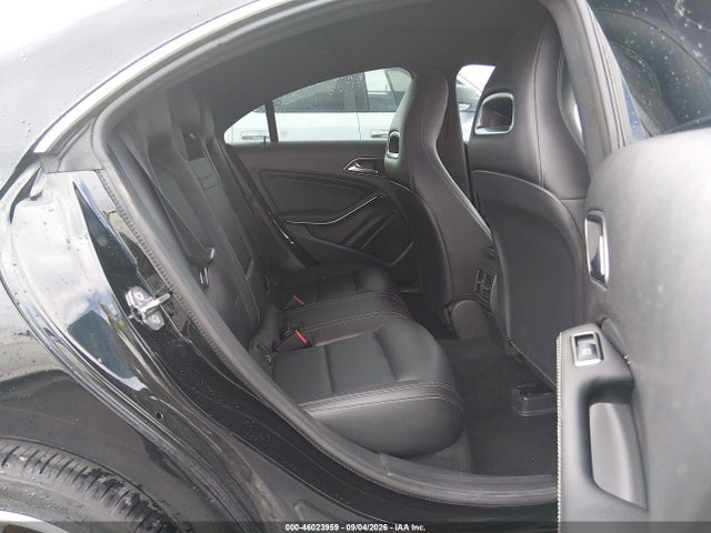 2019 MERCEDES-BENZ CLA 250 8
