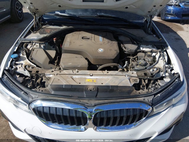 2021 BMW 330E 10