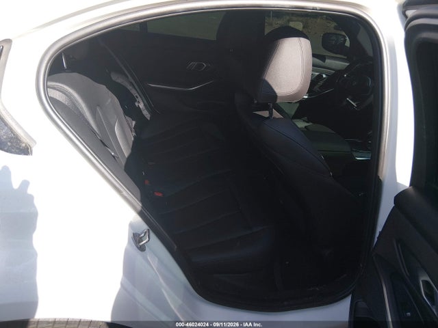 2021 BMW 330E 8