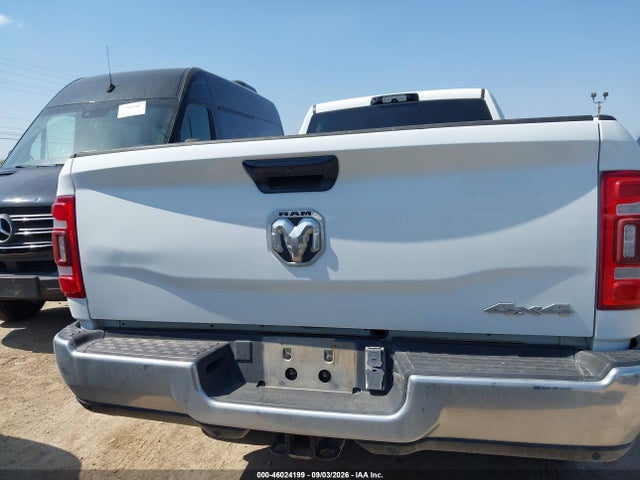 صورة 16 لـ 2024 RAM 2500 TRADESMAN 4X4 8' BOX