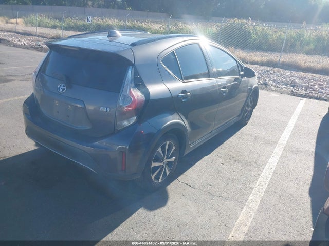 2018 Toyota PRIUS C THREE — фото 4