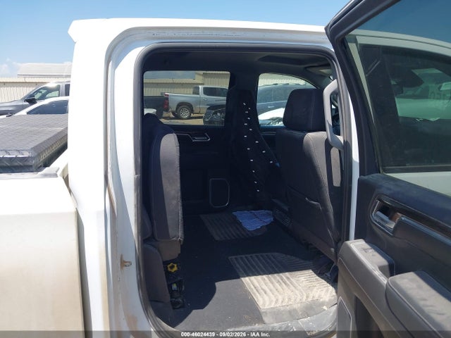 2023 CHEVROLET SILVERADO 1500 4WD STANDARD BED LT 8