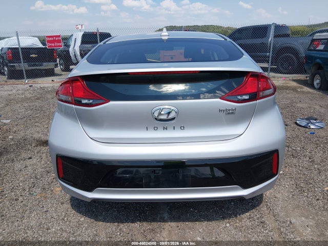 2019 HYUNDAI IONIQ HYBRID BLUE 17