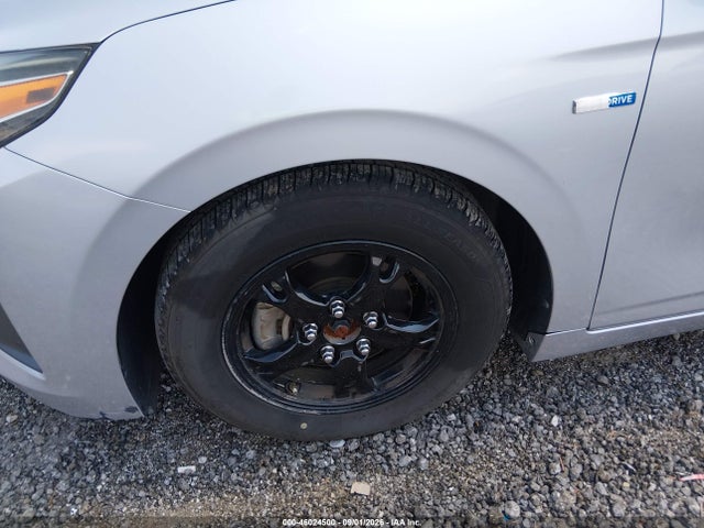 2019 HYUNDAI IONIQ HYBRID BLUE 6