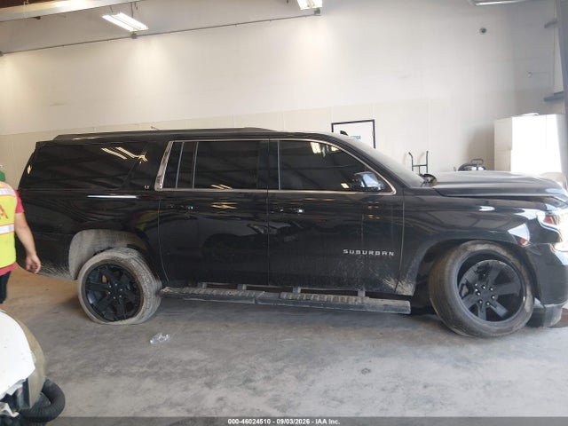 2018 CHEVROLET SUBURBAN LT 13