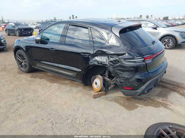 2023 PORSCHE MACAN T 3