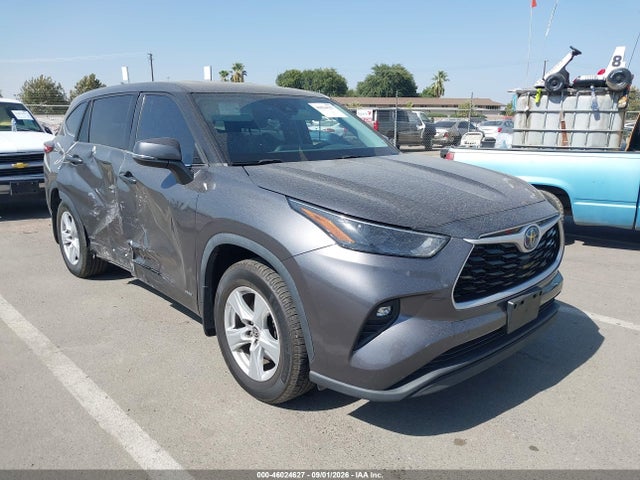 2022 TOYOTA HIGHLANDER HYBRID LE