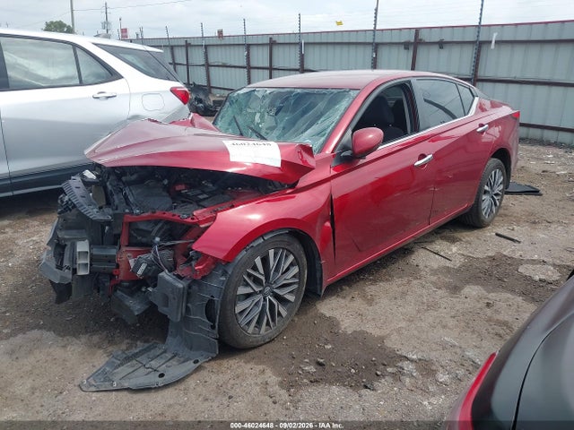 2023 NISSAN ALTIMA SV FWD 2