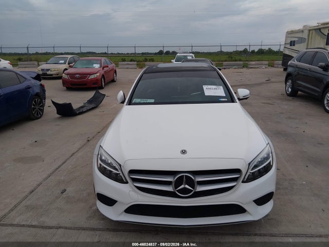 2019 MERCEDES-BENZ C 300 12