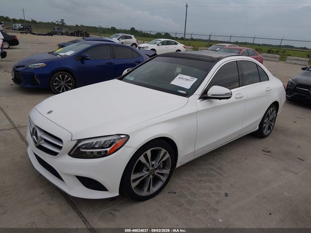2019 MERCEDES-BENZ C 300 2