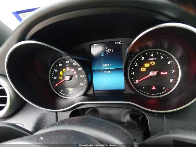 2019 MERCEDES-BENZ C 300 7