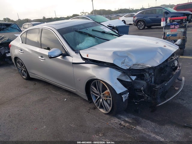 2015 INFINITI Q50 SPORT