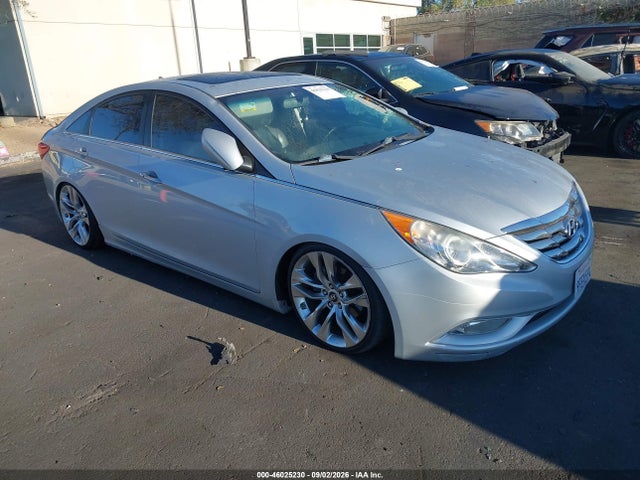 2011 HYUNDAI SONATA SE