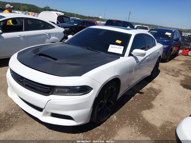 2019 DODGE CHARGER SXT RWD 2