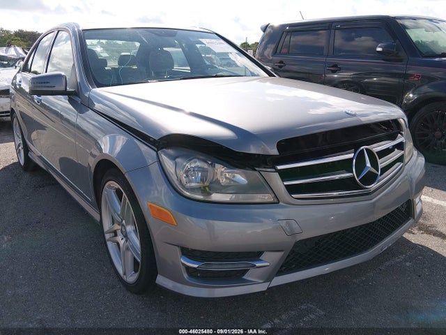 2014 MERCEDES-BENZ C SPORT