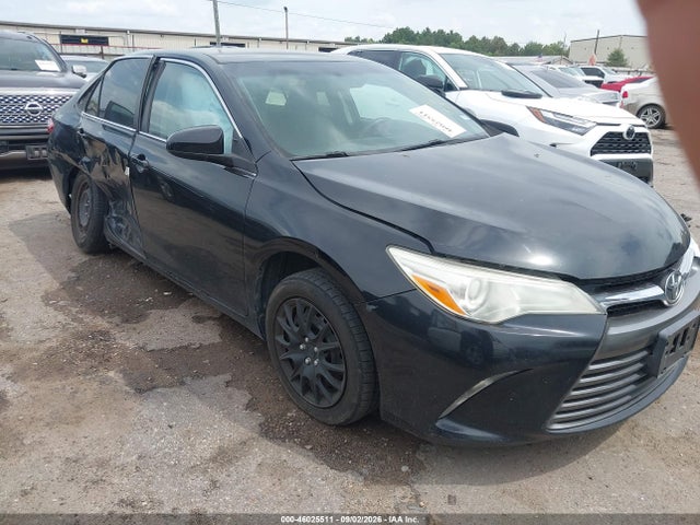 2017 TOYOTA CAMRY LE
