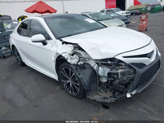 2019 TOYOTA CAMRY SE