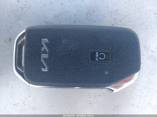 2022 KIA TELLURIDE EX 11