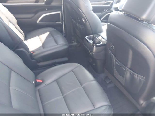 2022 KIA TELLURIDE EX 8