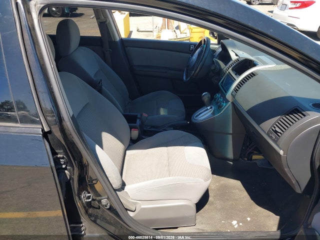 2011 Nissan SENTRA 2.0SR 照片 5