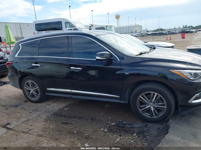 2019 INFINITI QX60 LUXE 13