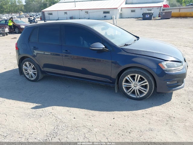 2015 VOLKSWAGEN GOLF TDI SE 4-DOOR