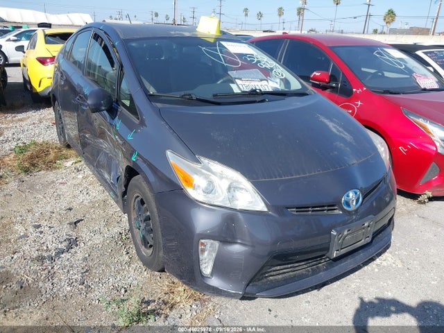 2013 TOYOTA PRIUS TWO
