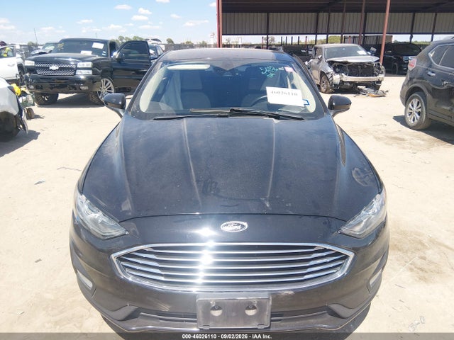 2019 FORD FUSION SE 12