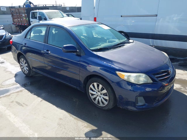 2013 TOYOTA COROLLA LE