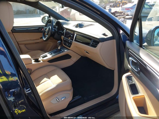 2021 PORSCHE MACAN 5