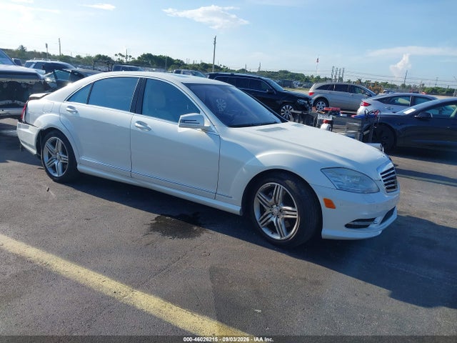 2013 MERCEDES-BENZ S 