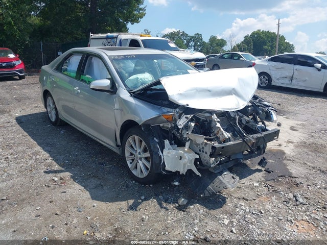 2012 TOYOTA CAMRY XLE