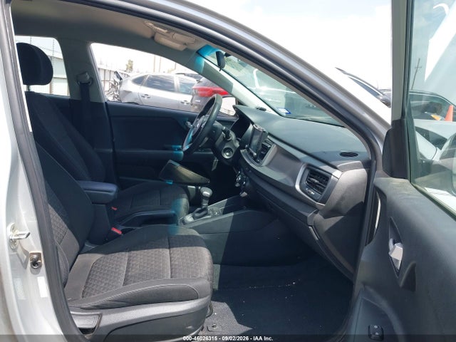 2019 KIA RIO S 5