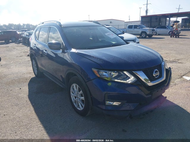 2017 NISSAN ROGUE SV