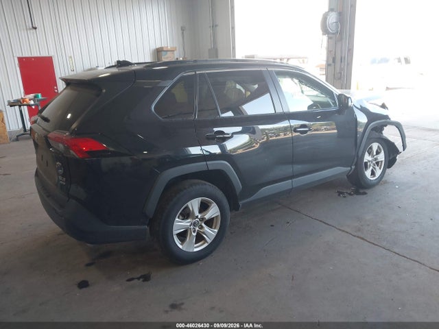 2021 TOYOTA RAV4 XLE 4