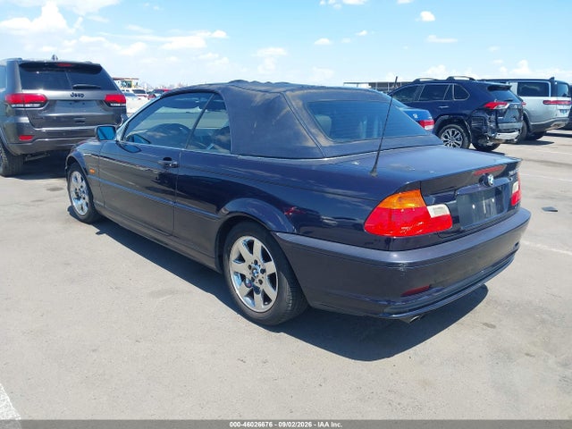 2001 BMW 325CI 照片 3