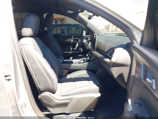 2026 CHEVROLET TRAVERSE FWD LT 5
