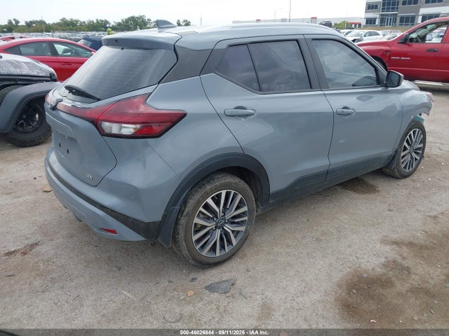 2023 NISSAN KICKS SV XTRONIC CVT 4