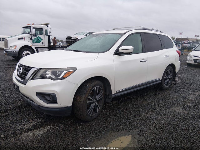 2017 NISSAN PATHFINDER PLATINUM 2
