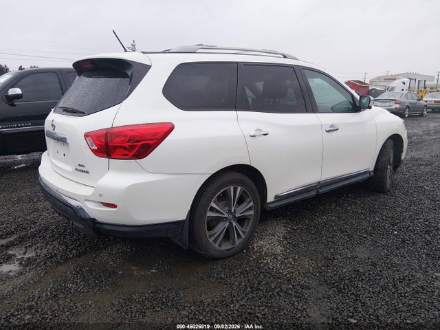 2017 NISSAN PATHFINDER PLATINUM 4