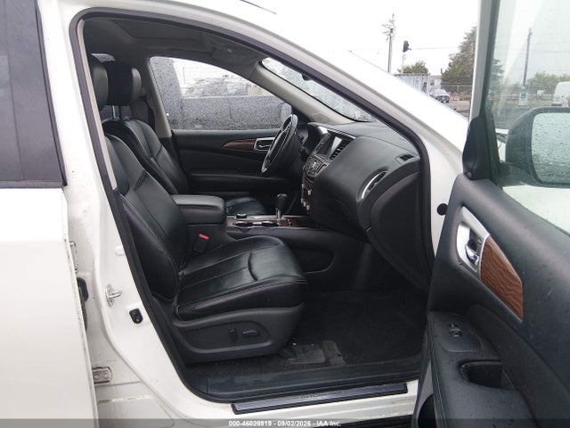 2017 NISSAN PATHFINDER PLATINUM 5