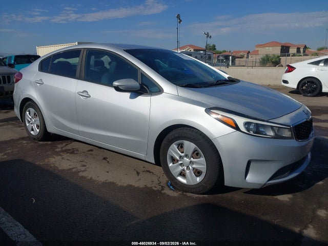 2017 KIA FORTE LX