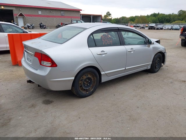2011 Honda CIVIC LX 照片 4
