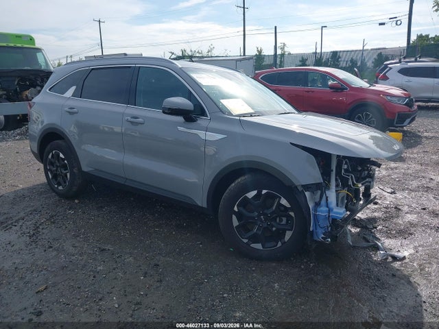 2025 KIA SORENTO S