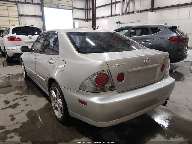 2003 Lexus IS 300 — фото 3