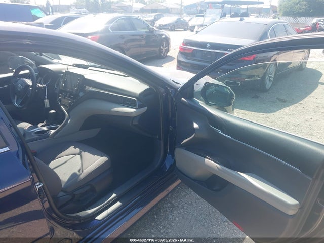 2022 TOYOTA CAMRY LE 5