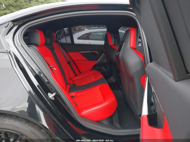 2026 BMW M5 8