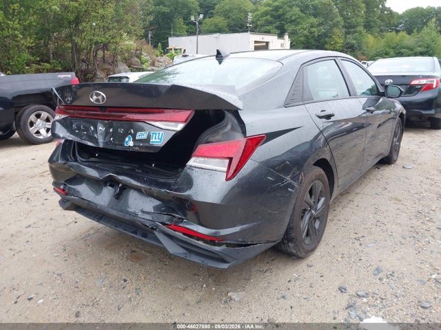 2023 HYUNDAI ELANTRA SEL 4