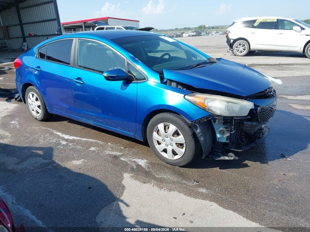 2015 KIA FORTE LX
