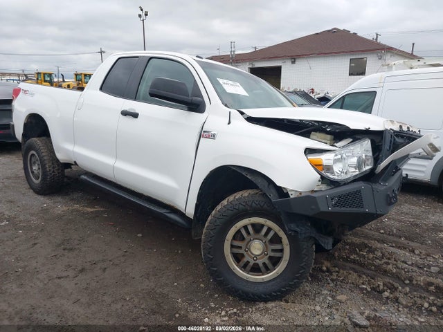 2010 TOYOTA TUNDRA GRADE 5.7L V8